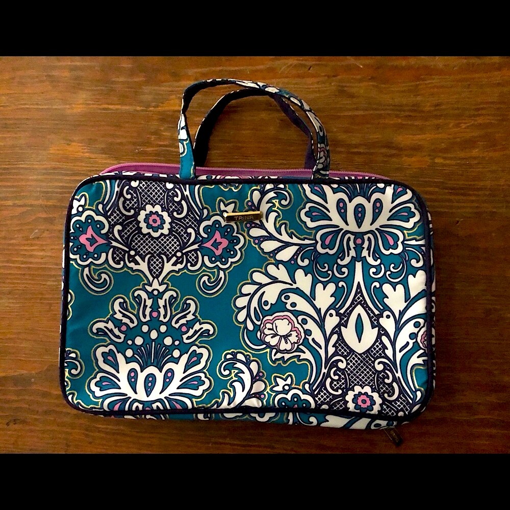 3/$15 🌺 NWOT - Trina Weekender bag